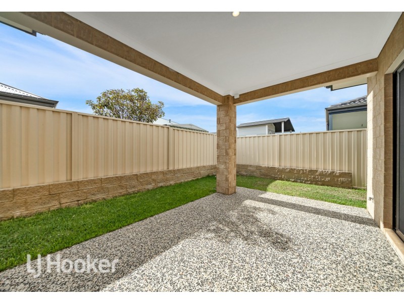 5 Pinot Loop, Pearsall WA 6065