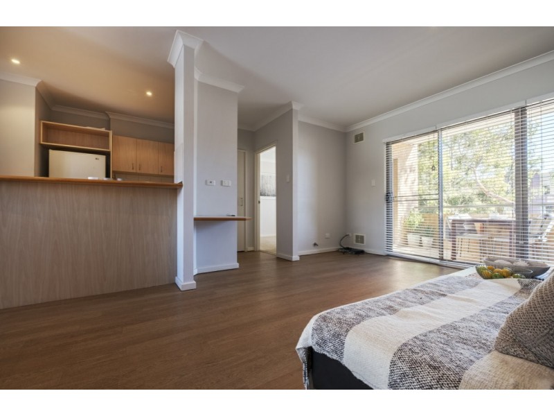 10/27 Piccadilly Circle, Joondalup WA 6027
