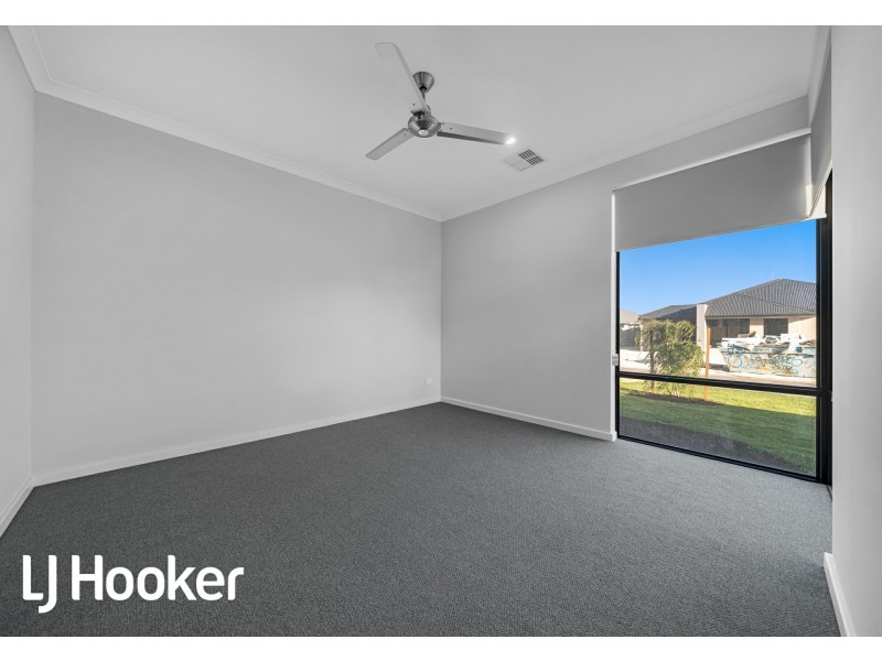 31 Gambier Grove, Eglinton WA 6034