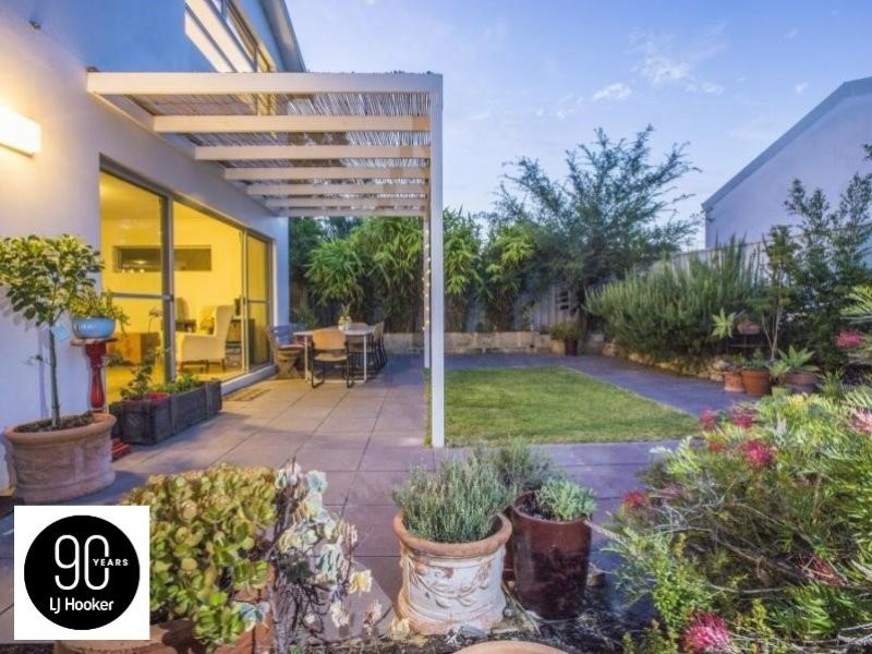 13B Simper Crescent, White Gum Valley WA 6162