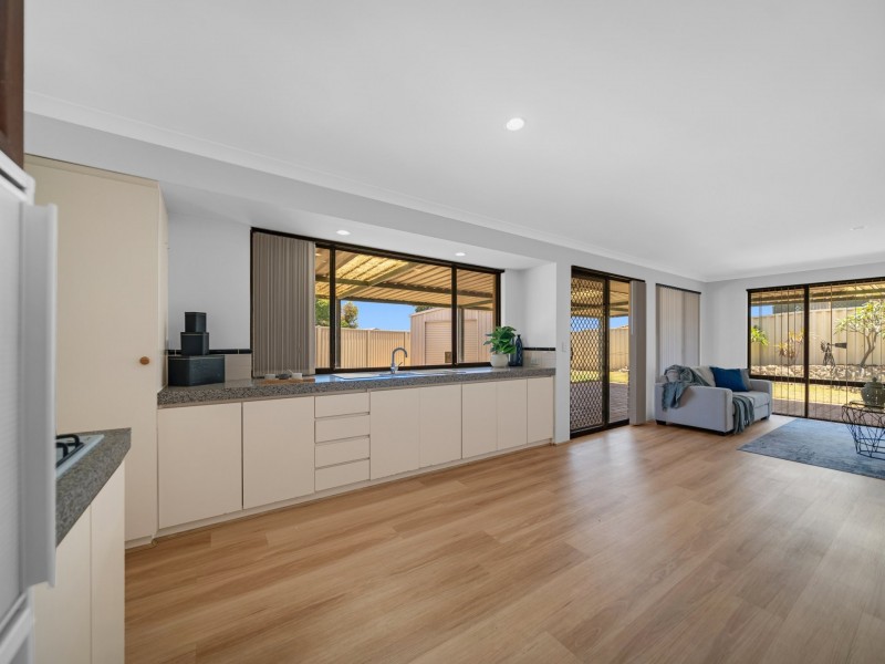 14 Tarra Close, Clarkson WA 6030