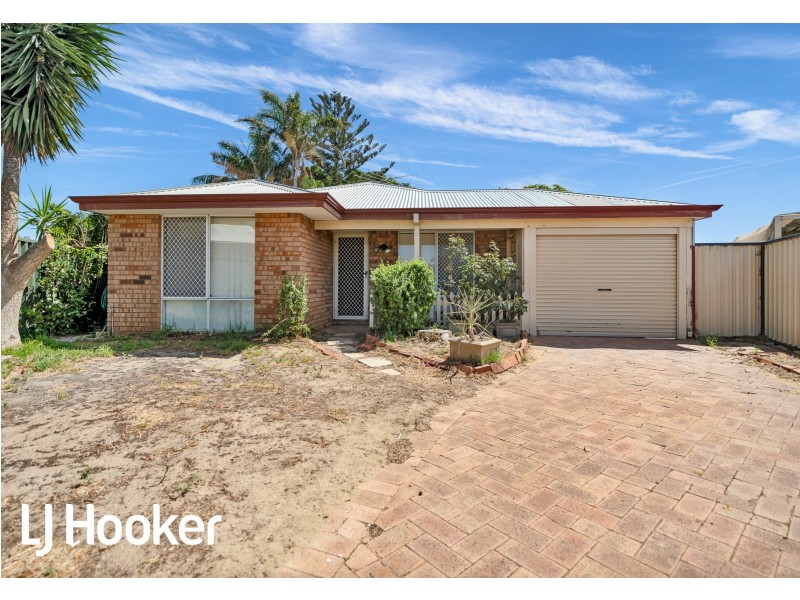 8 Steen Court, Clarkson WA 6030
