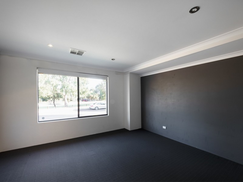 19 Winona Link, Banksia Grove WA 6031