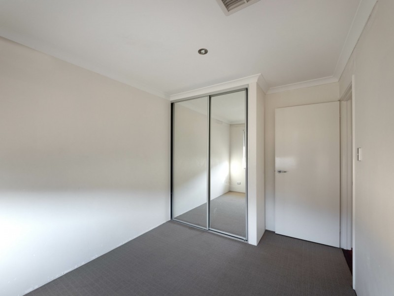 19 Winona Link, Banksia Grove WA 6031