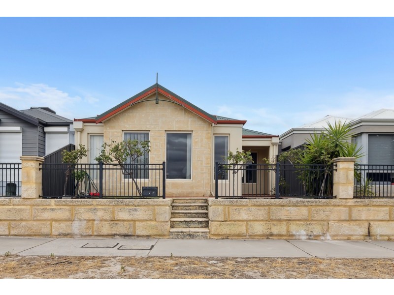 23 Cochrane Loop, Aveley WA 6069