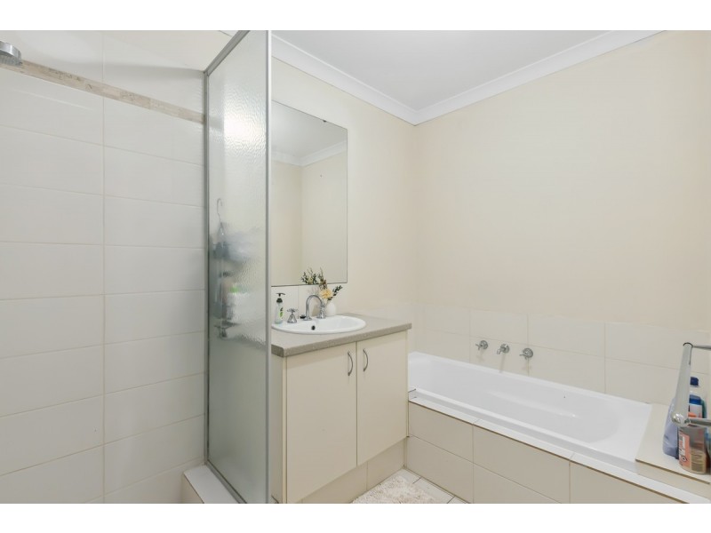 23 Cochrane Loop, Aveley WA 6069