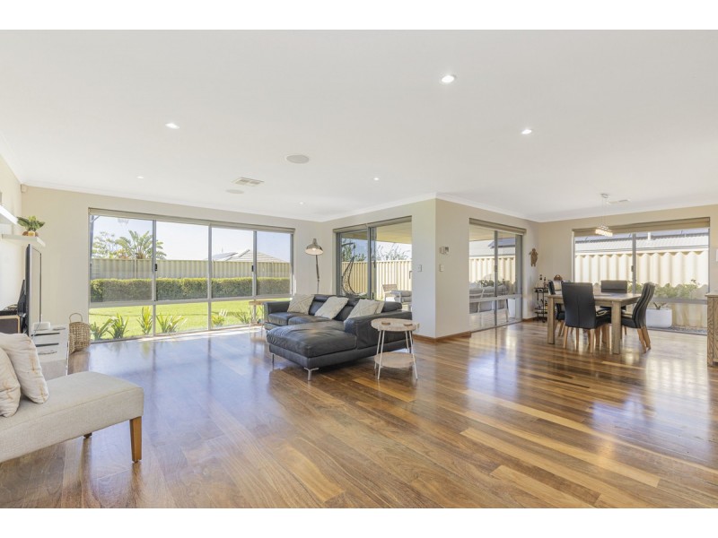 136 Benenden Avenue, Butler WA 6036