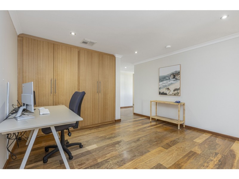 136 Benenden Avenue, Butler WA 6036