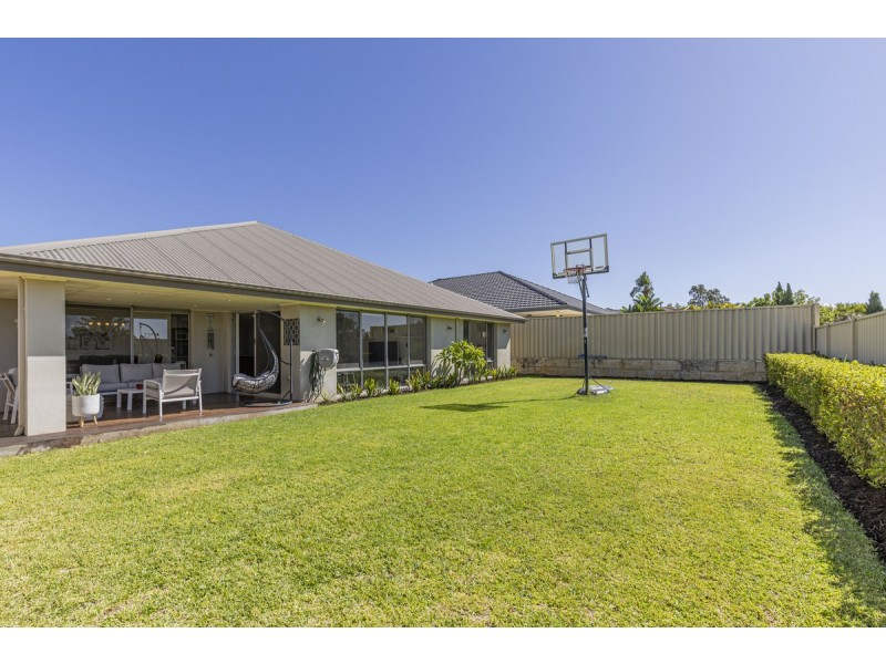 136 Benenden Avenue, Butler WA 6036