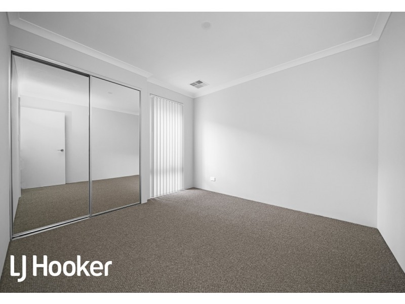 27 Shellharbour Promenade, Alkimos WA 6038