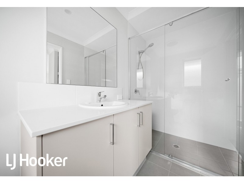 27 Shellharbour Promenade, Alkimos WA 6038