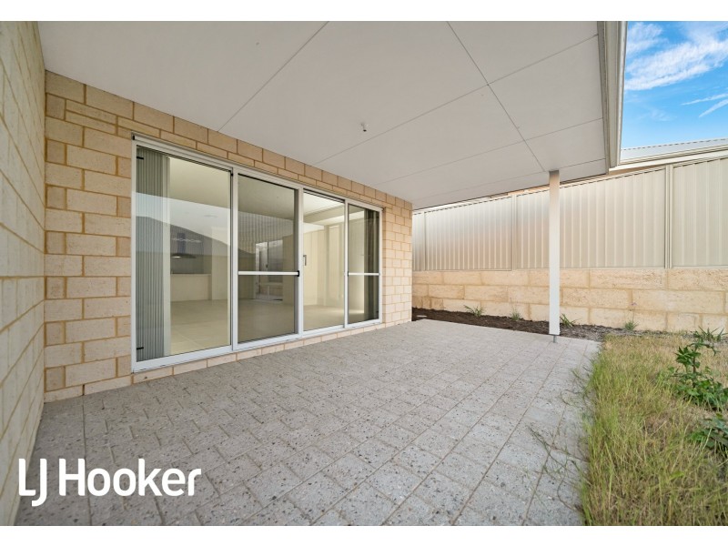 27 Shellharbour Promenade, Alkimos WA 6038