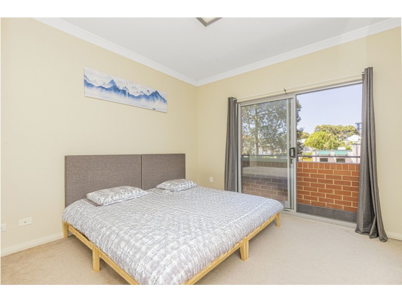 9/56 Grand Boulevard, Joondalup WA 6027