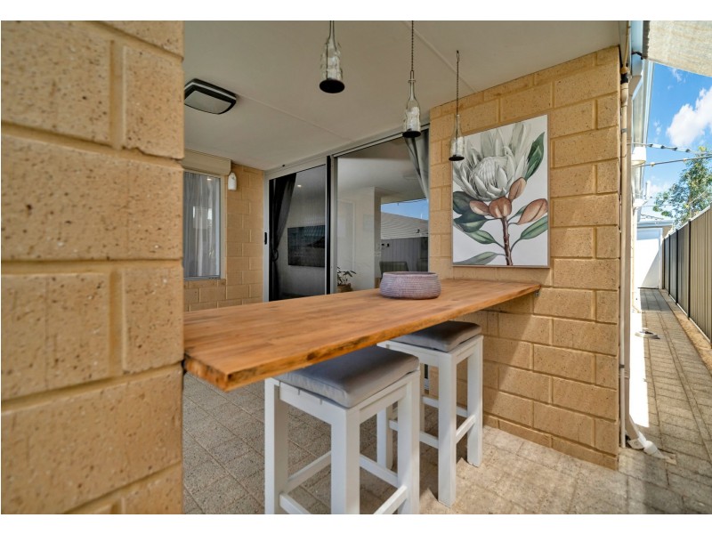 59 Leschenault Loop, Banksia Grove WA 6031