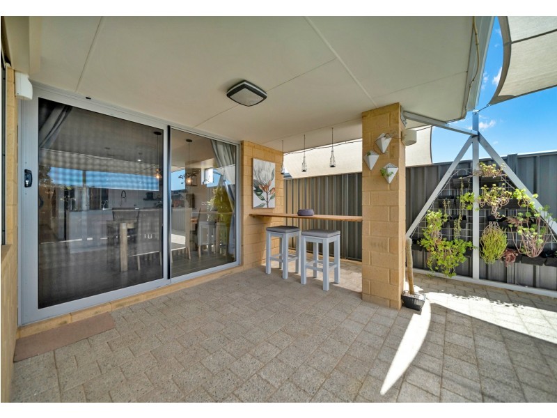 59 Leschenault Loop, Banksia Grove WA 6031