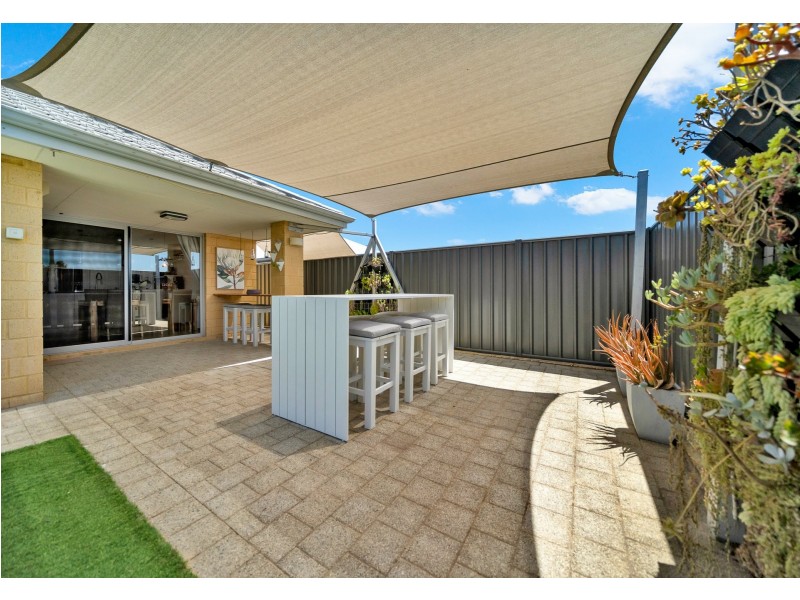 59 Leschenault Loop, Banksia Grove WA 6031