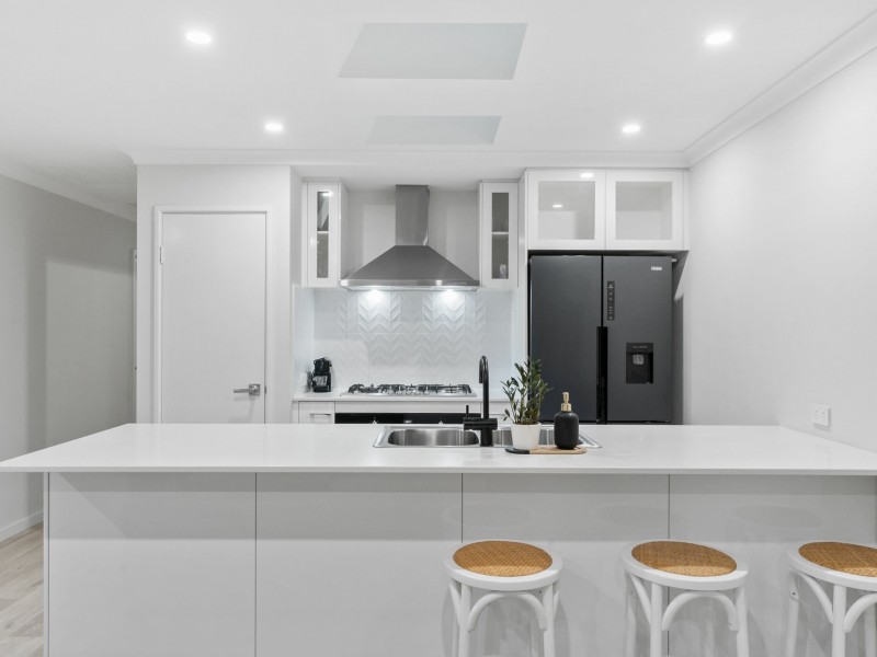 8 Dargin Place, Greenwood WA 6024