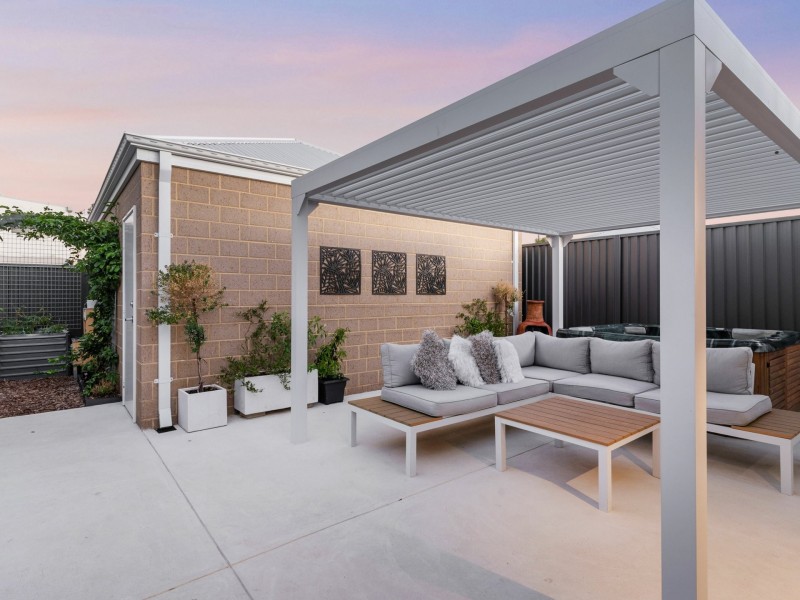 8 Dargin Place, Greenwood WA 6024