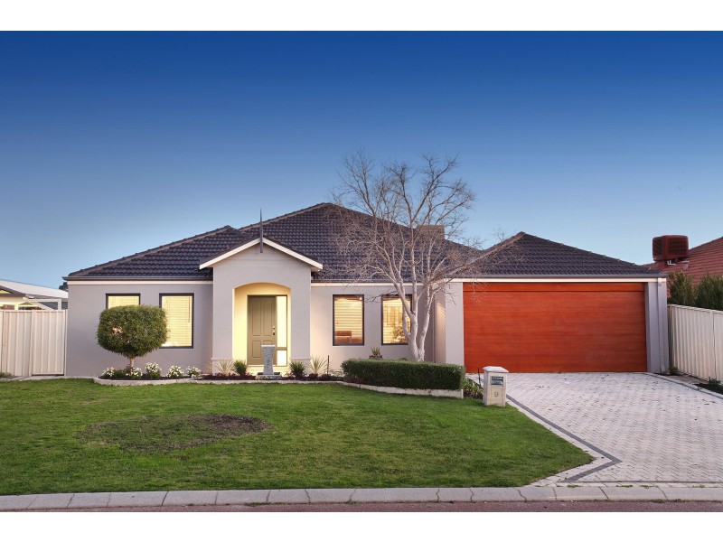 9 Tandara Fairway, Tapping WA 6065