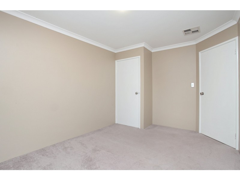 9 Tandara Fairway, Tapping WA 6065