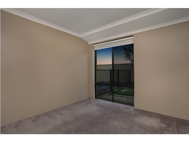 9 Tandara Fairway, Tapping WA 6065