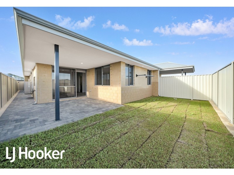 3 Elderflower Way, Alkimos WA 6038