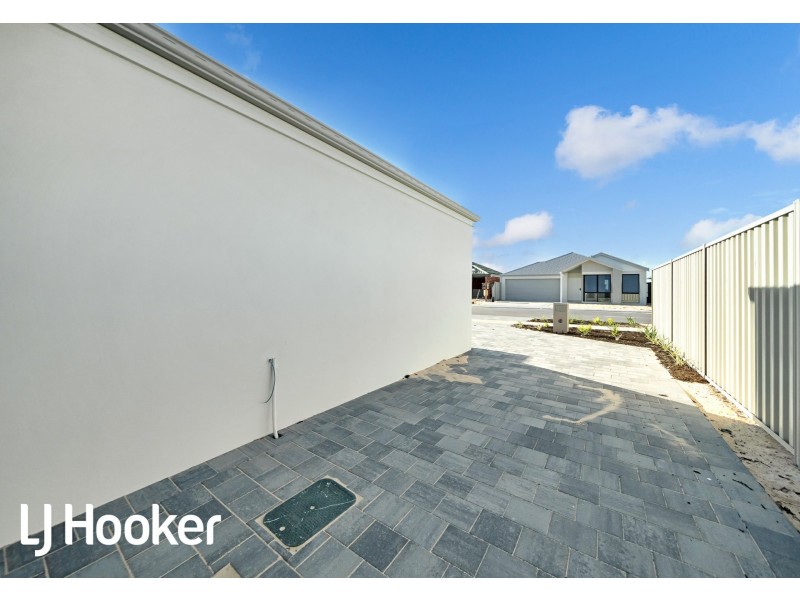 3a Elderflower Way, Alkimos WA 6038