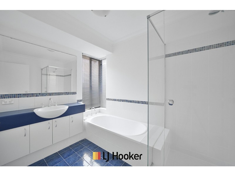18 Admiralty Road, Jindalee WA 6036