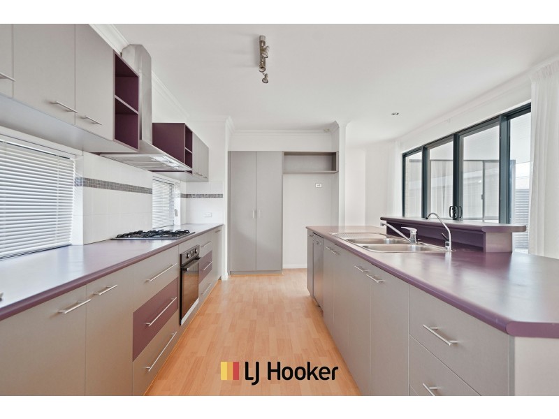 18 Admiralty Road, Jindalee WA 6036