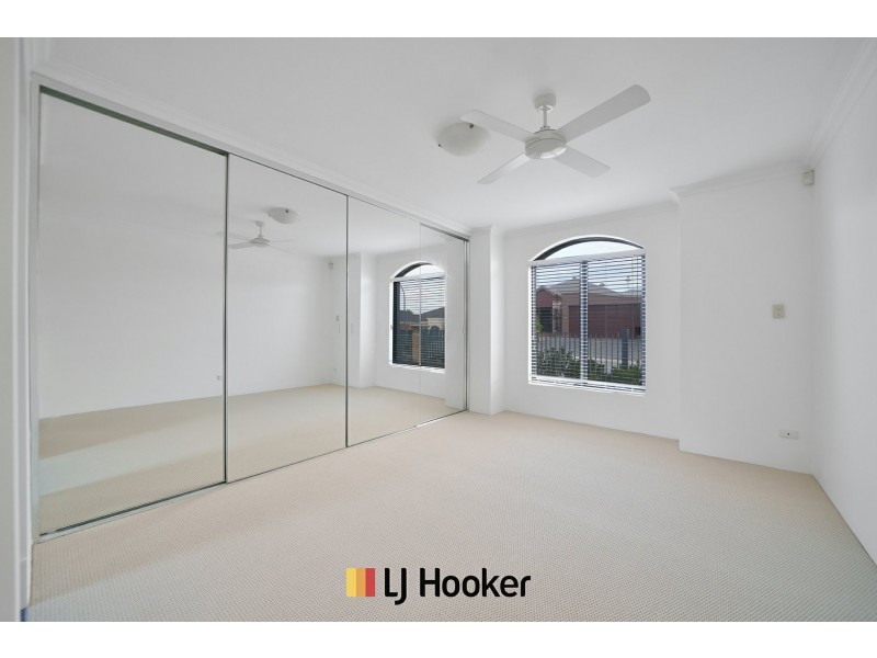 18 Admiralty Road, Jindalee WA 6036