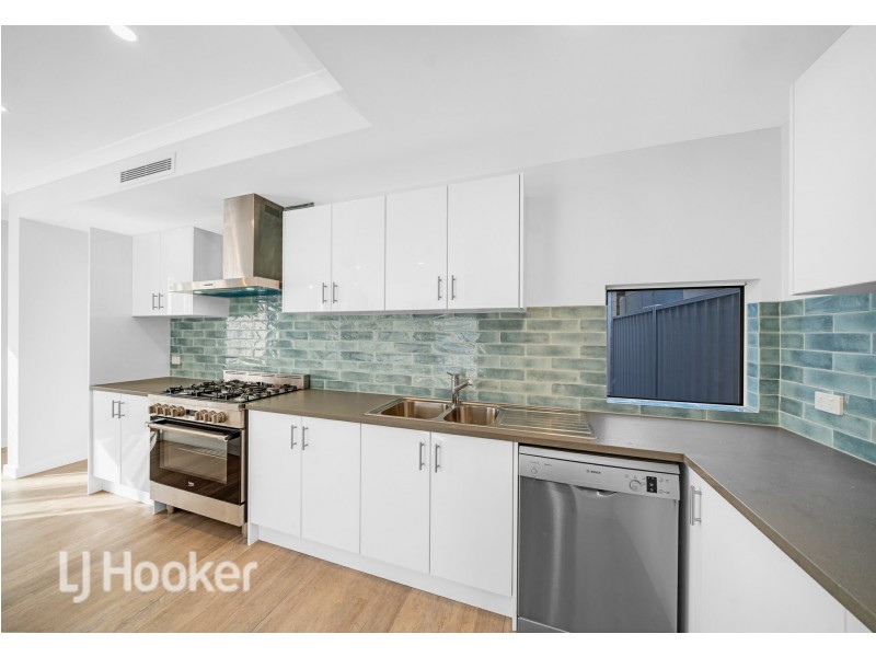 18A Calbourne Way, Kingsley WA 6026