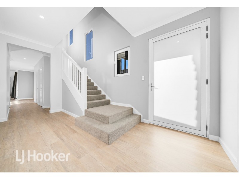 18A Calbourne Way, Kingsley WA 6026