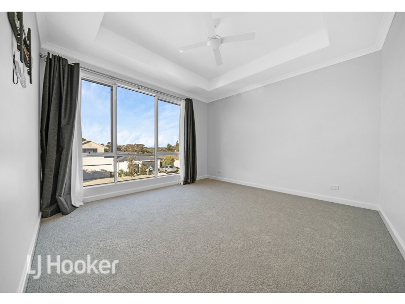 18A Calbourne Way, Kingsley WA 6026