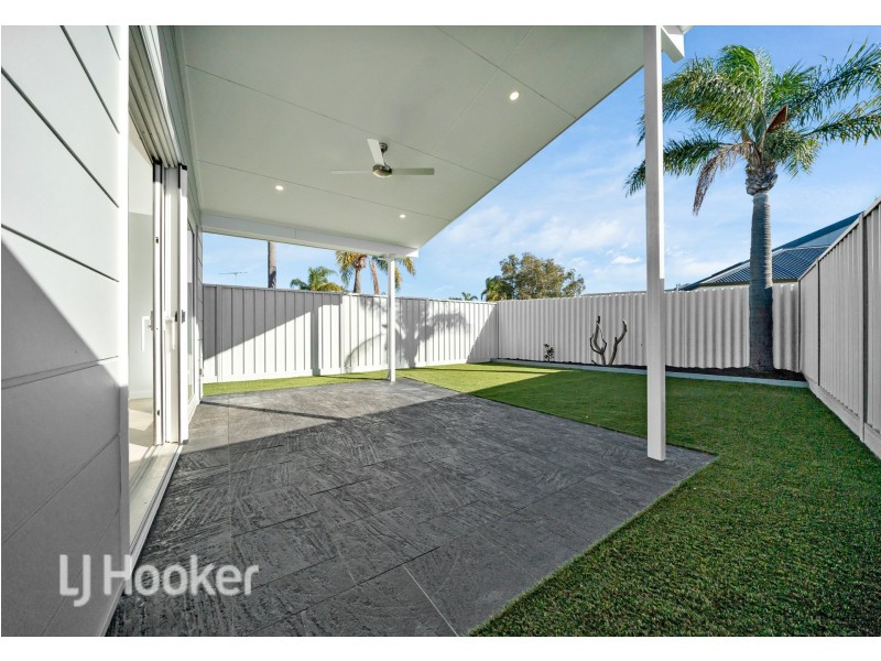 18A Calbourne Way, Kingsley WA 6026