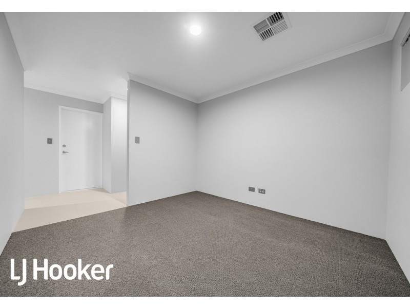 9 Elderflower Way, Alkimos WA 6038