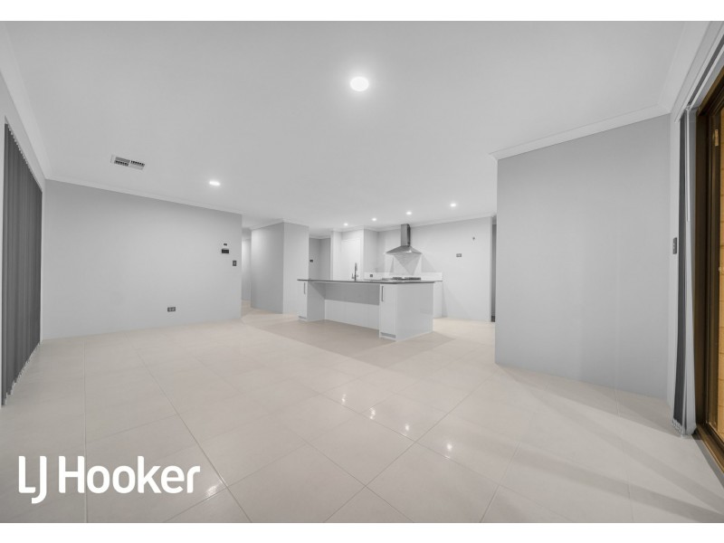 9 Elderflower Way, Alkimos WA 6038