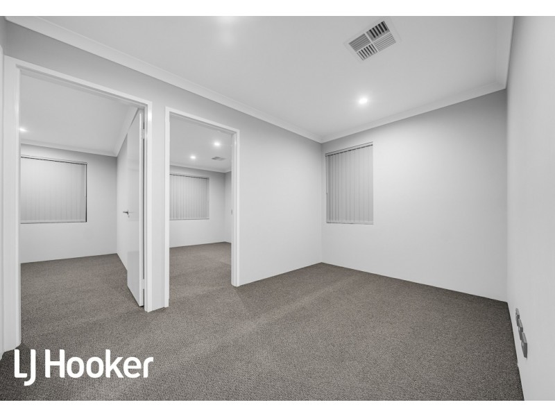 9 Elderflower Way, Alkimos WA 6038