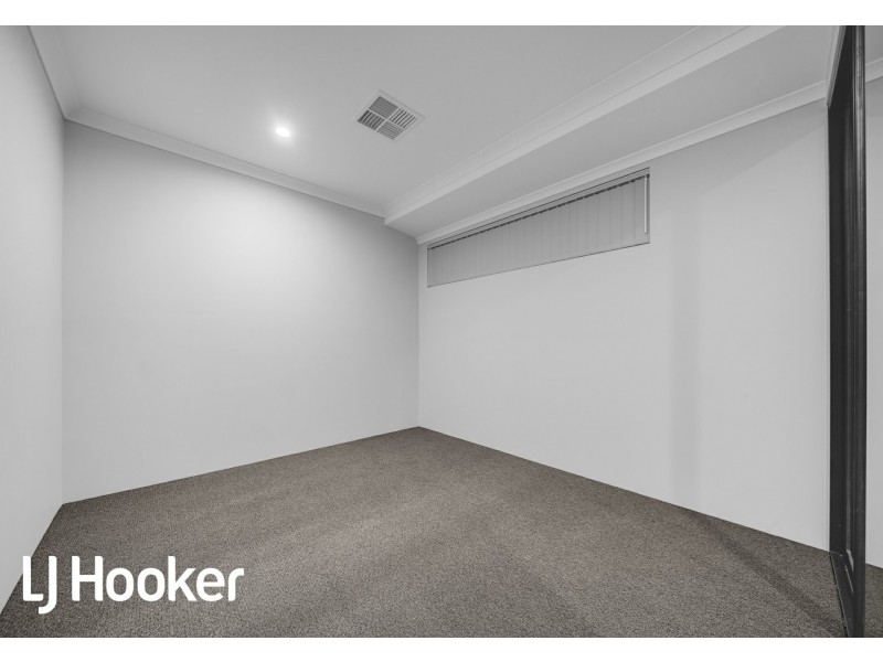 9 Elderflower Way, Alkimos WA 6038