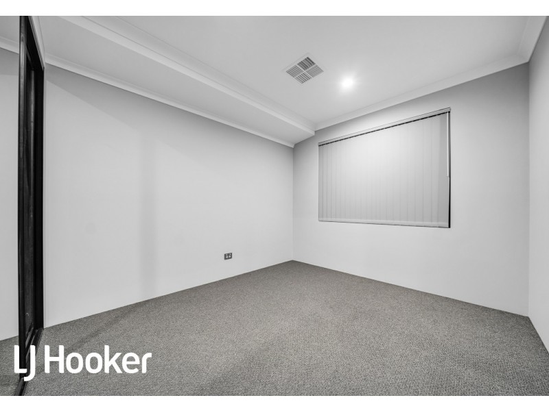 9 Elderflower Way, Alkimos WA 6038