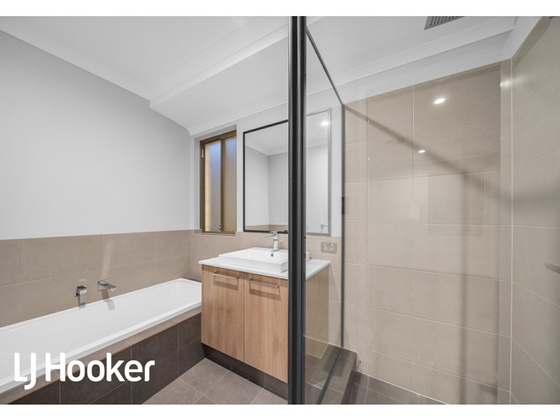 9 Elderflower Way, Alkimos WA 6038