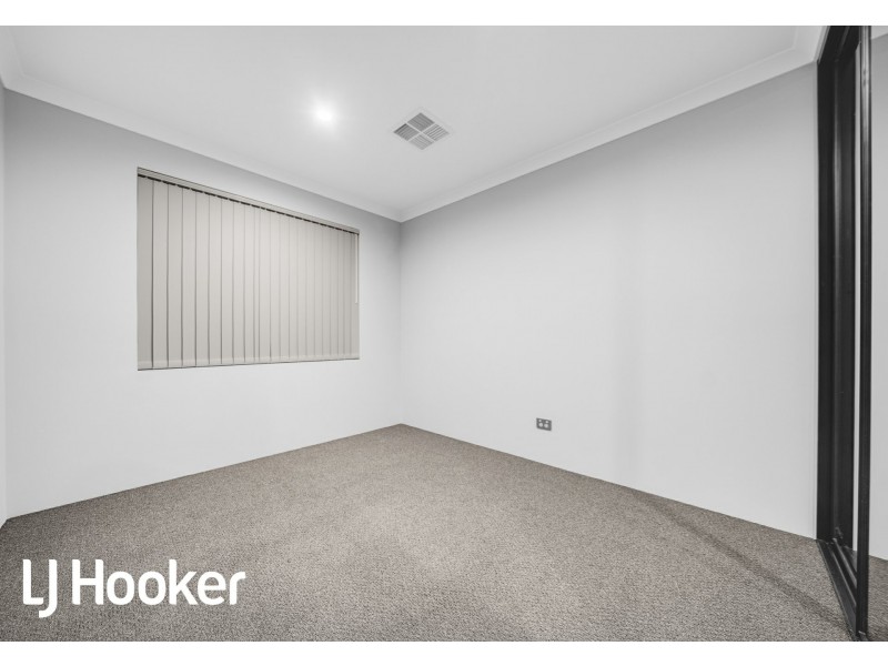 9 Elderflower Way, Alkimos WA 6038