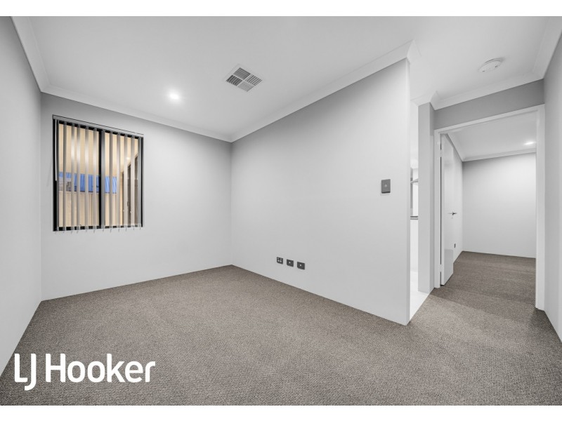 9 Elderflower Way, Alkimos WA 6038