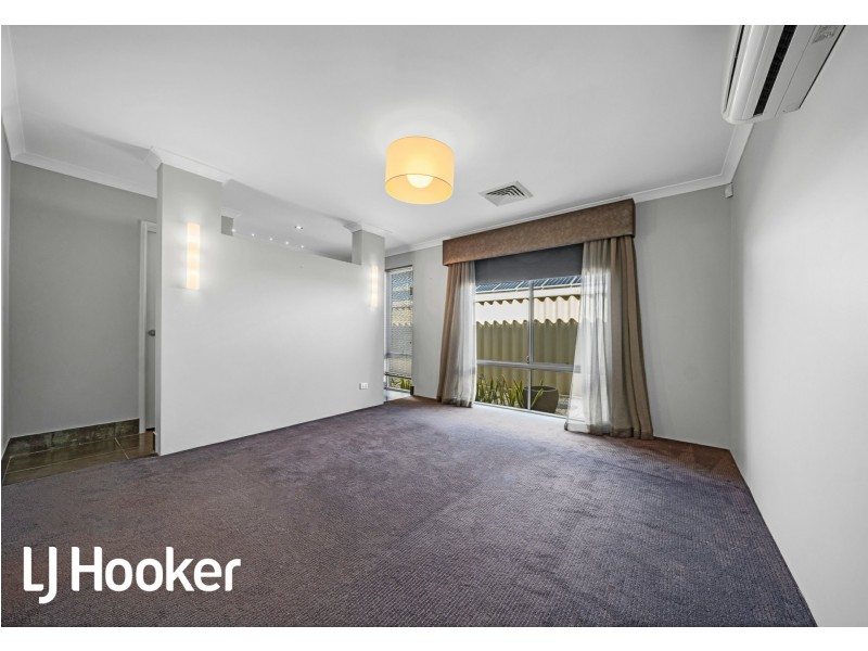 8 Landbeach Boulevard, Butler WA 6036