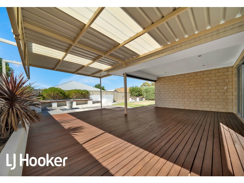 8 Landbeach Boulevard, Butler WA 6036