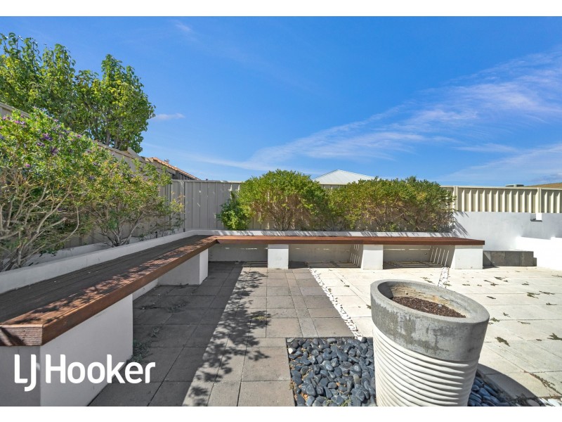 8 Landbeach Boulevard, Butler WA 6036