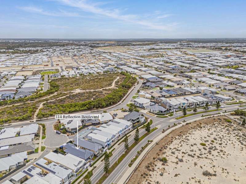 114 Reflection Boulevard, Jindalee WA 6036