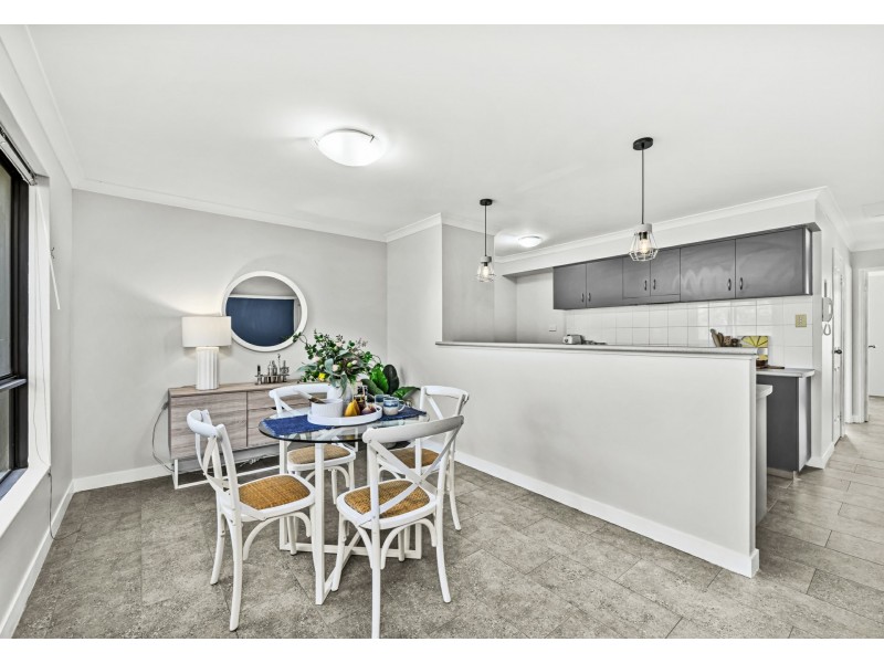 7/168 Lakeside Drive, Joondalup WA 6027