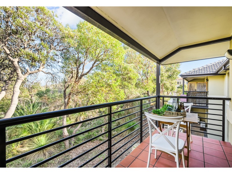 7/168 Lakeside Drive, Joondalup WA 6027