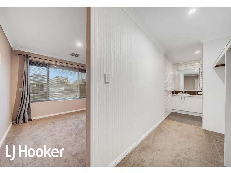 36 Revolution Avenue, Eglinton WA 6034