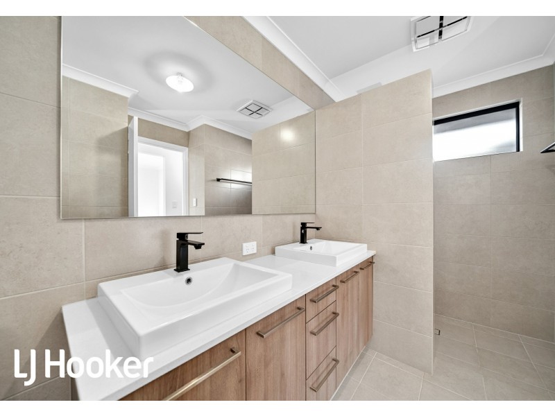 33 Kimolos Way, Alkimos WA 6038